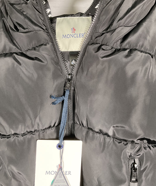 Moncler Montcla Black Down Puffer Jacket - Size 4XL - New with Defect