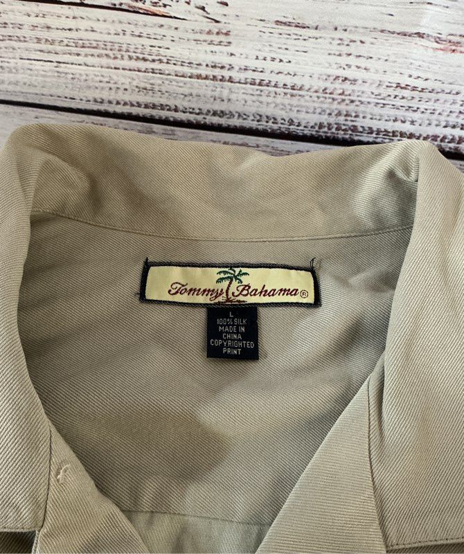 Men's Tommy Bahama Sage green Silk Shirt Size L