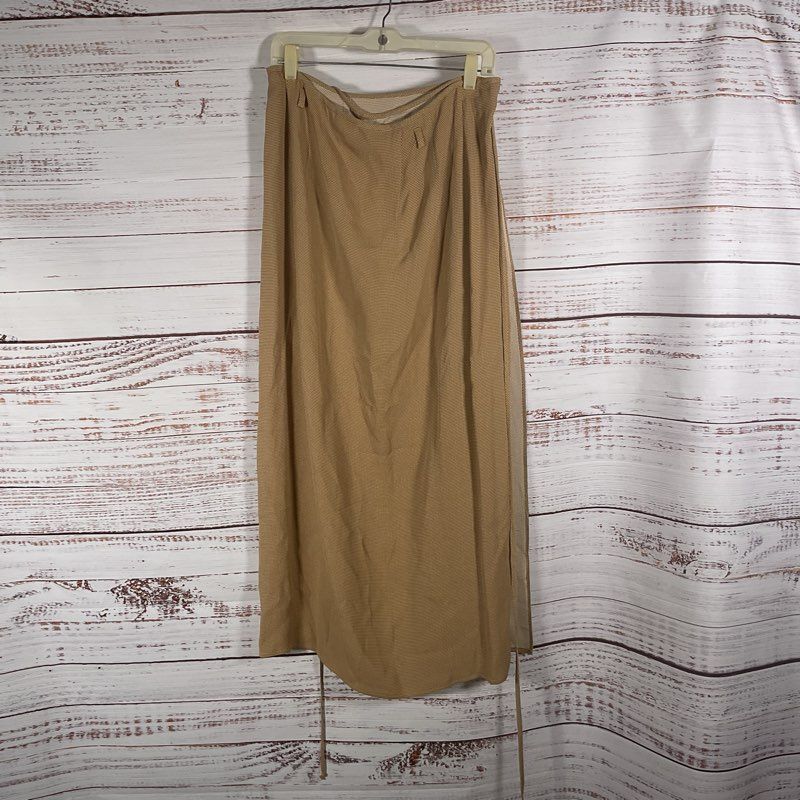 VTG. Mondi Tan Polka Dot Long Wrap Skirt- Size 42