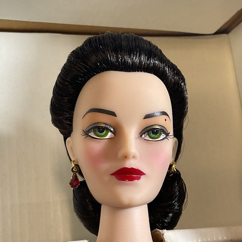ASHTON DRAKE Galleries Madra by MEL ODOM Scarlett Temptress Porcelain Doll
