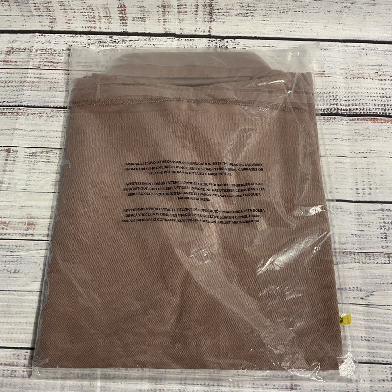 NWT Figs Pro Classic Technical Ella Pique Scrub Polo in Brown - Size M
