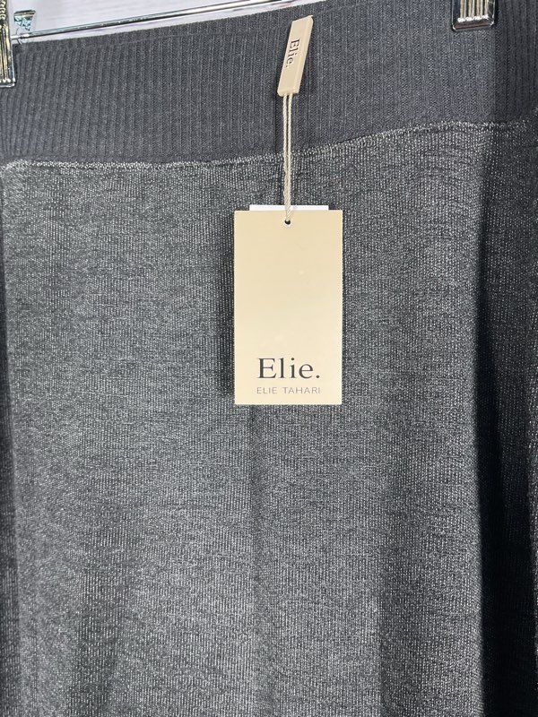 NWT Elie Tahari Charcoal Gray Viscose Blend Women's Skirt Size M
