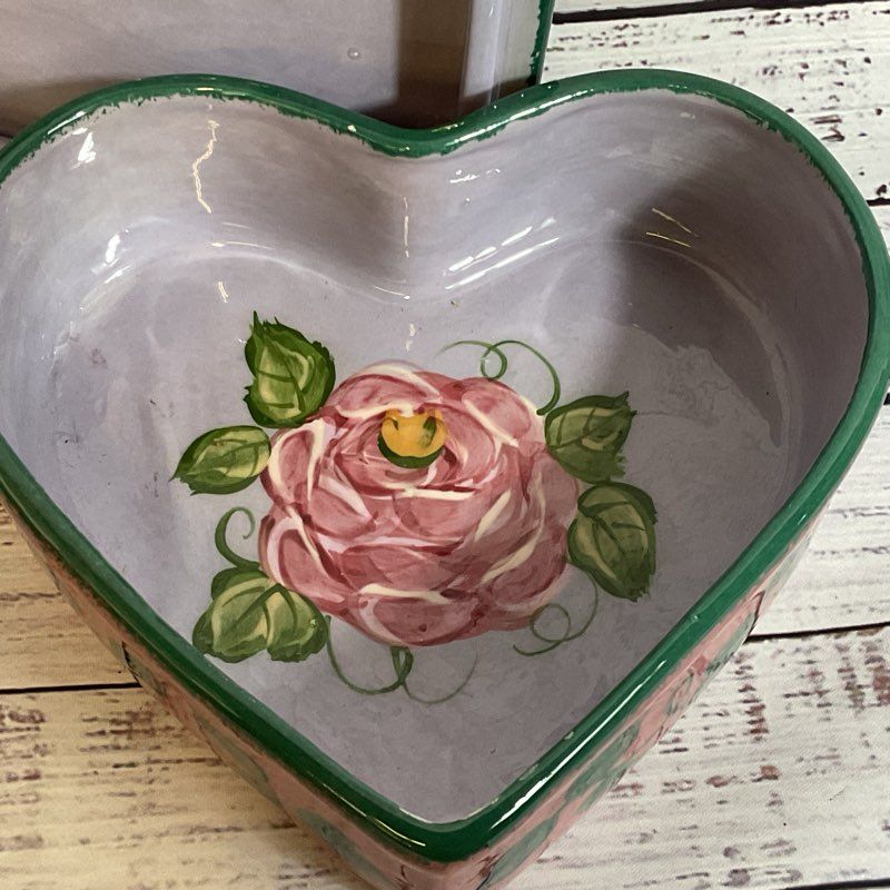 LESAL Ceramics Handcrafted Floral Heart Trinket Box- 7"