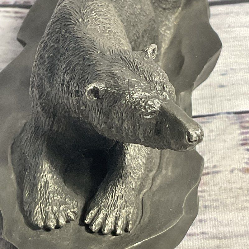 Set Of 2 VTG The Franklin Mint Pewter Animal Figurines Polar Bear, Mountain Lion