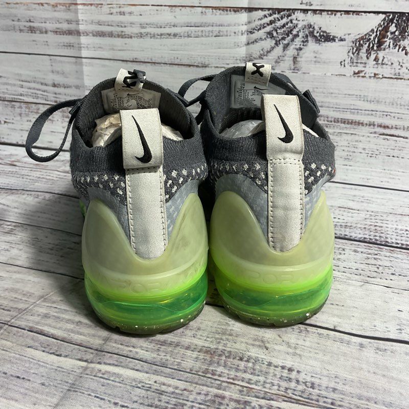 Nike VaporMax 2021 FK DB1550-009 Grey/Volt Sneaker Athletic Shoe Unisex Kids 5Y