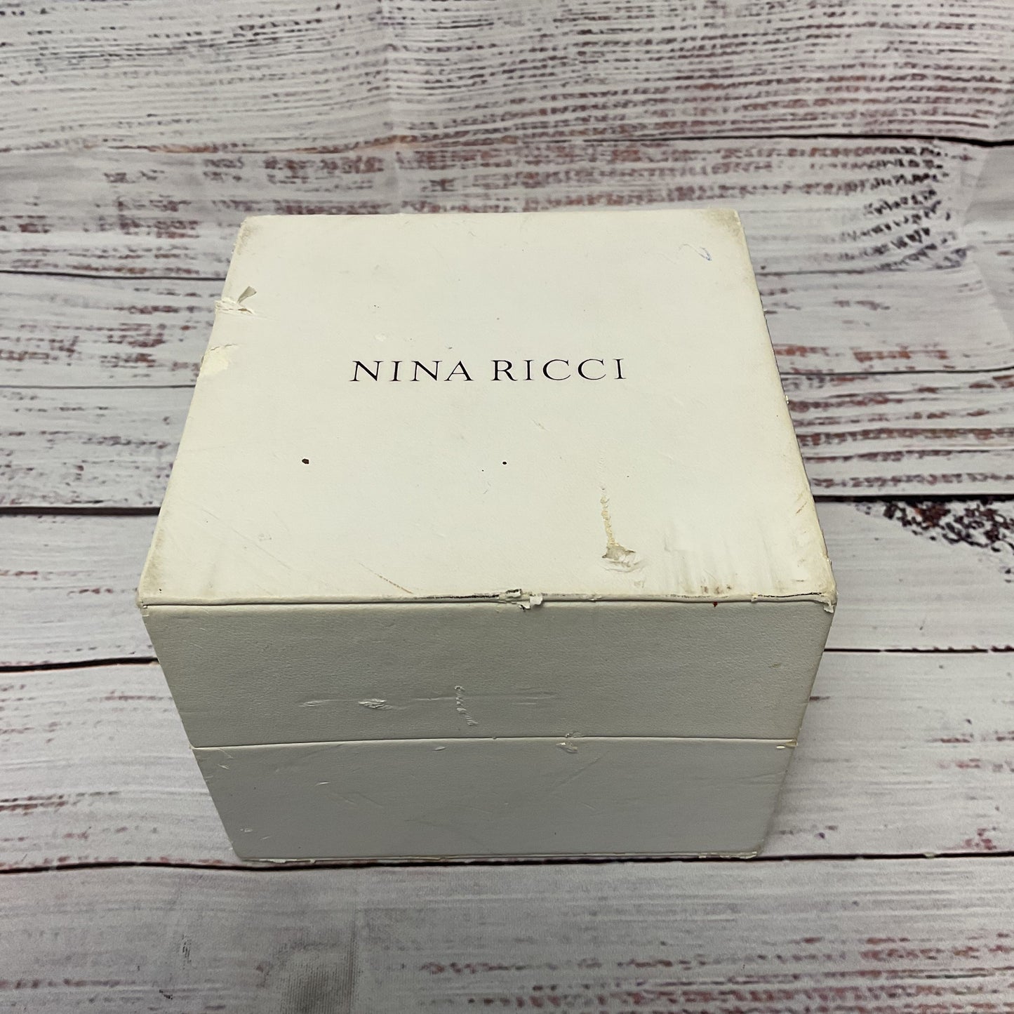 Nina Ricci Tone Analog Quartz Ladies Wristwatch White Leather Band Parts Repair