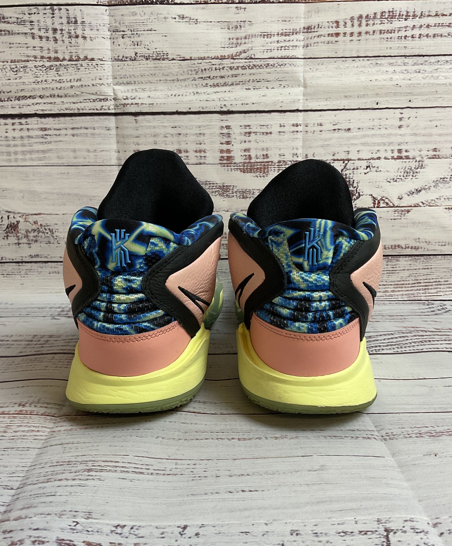 Nike Kyrie 8 Infinity Valentine's Day Multi Colored Athletic Shoe Men 10