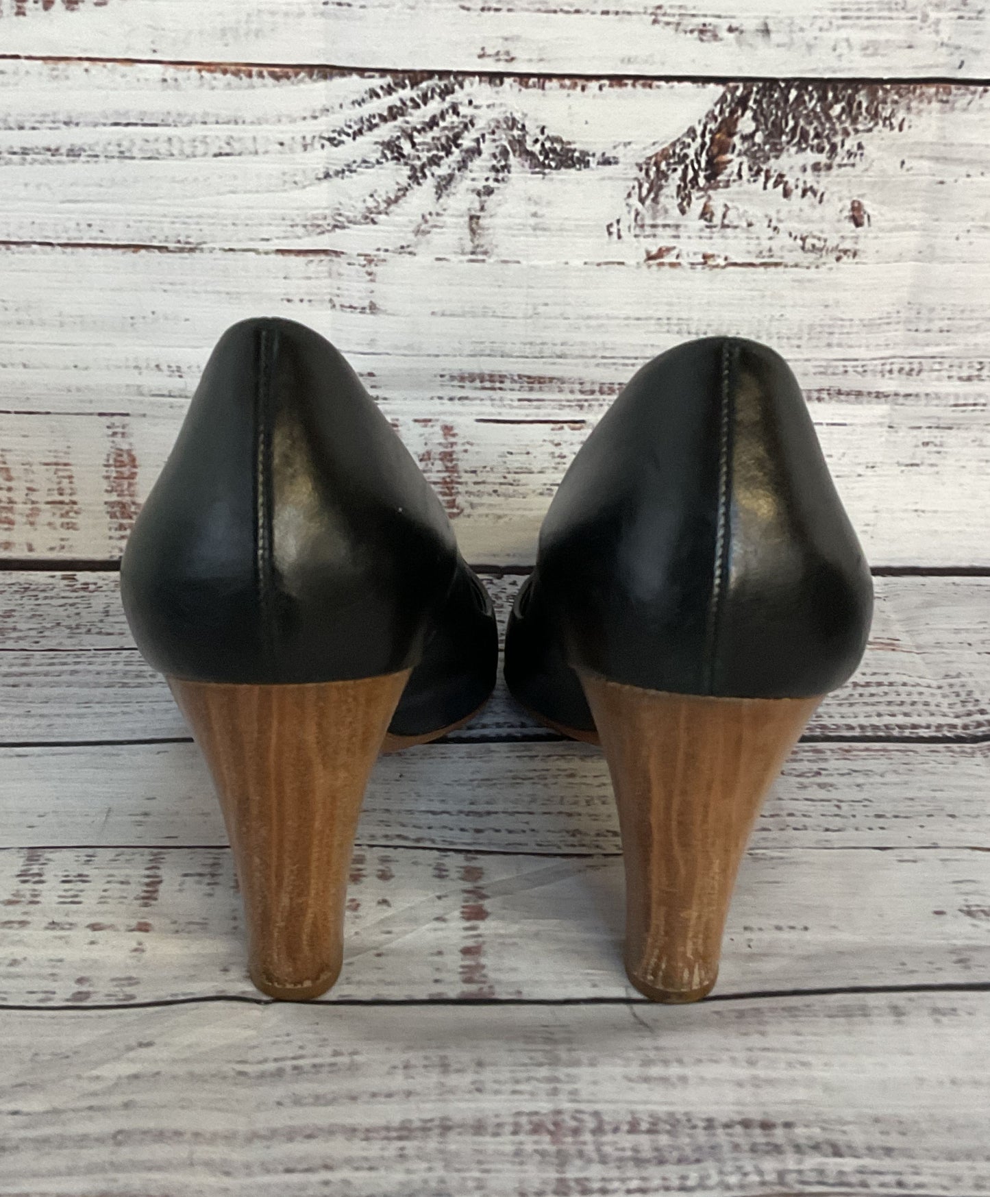 Salvatore Ferragamo Leather Criss Cross Wood Heel Pumps Black 7