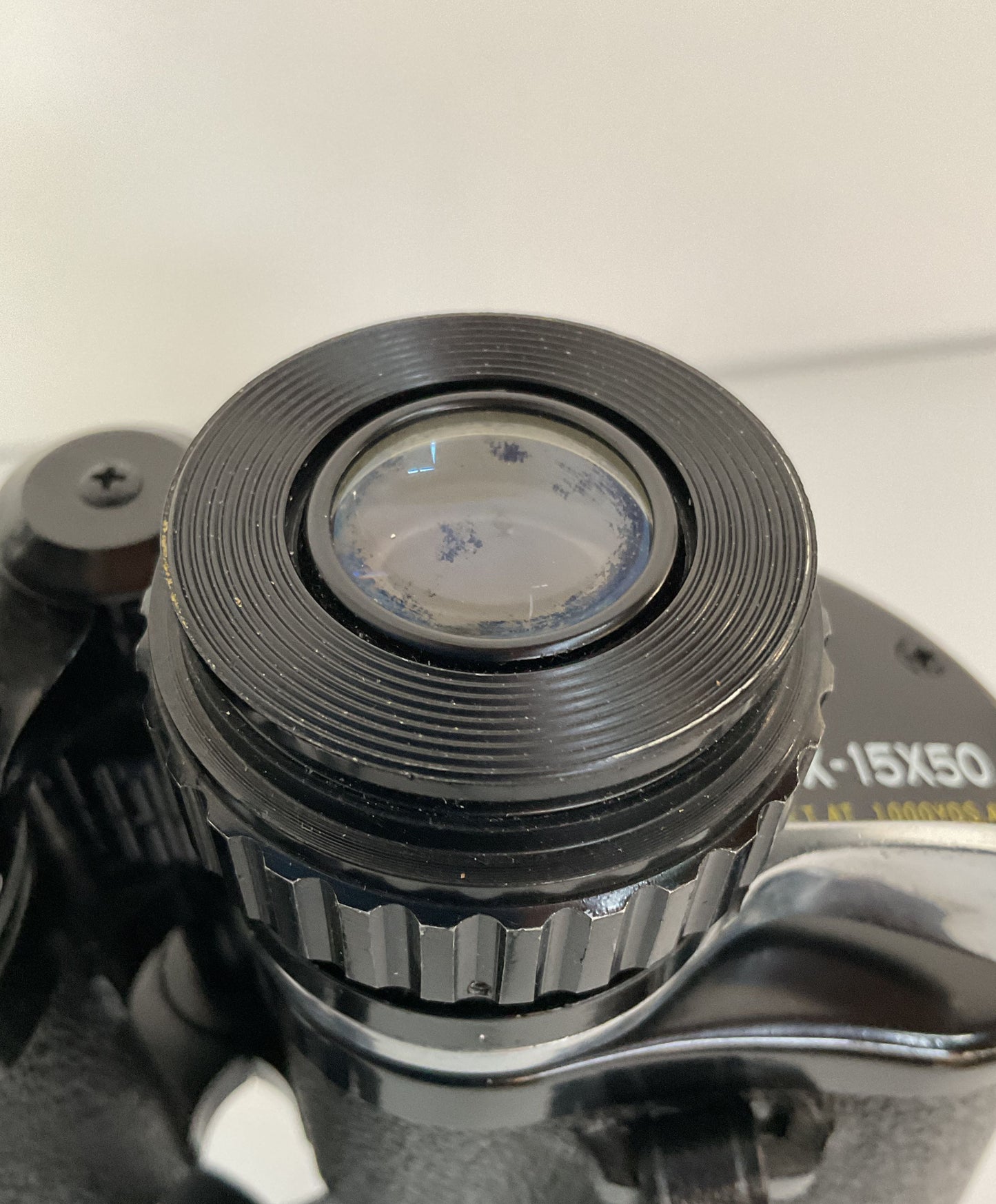 Vintage Tasco Model 105 8x-15x50 Binoculars