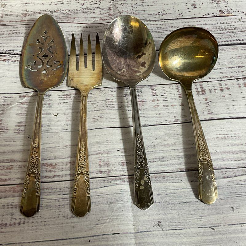 Oneida Simeon L & George H Rogers "Jasmine" Silverplate X-TRA 4pc Serving Pieces