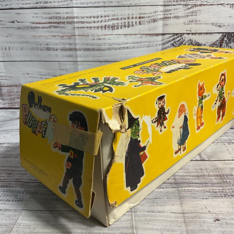 VTG. Pelham Queen Marionette Puppet GREAT CONDITION In Og Box