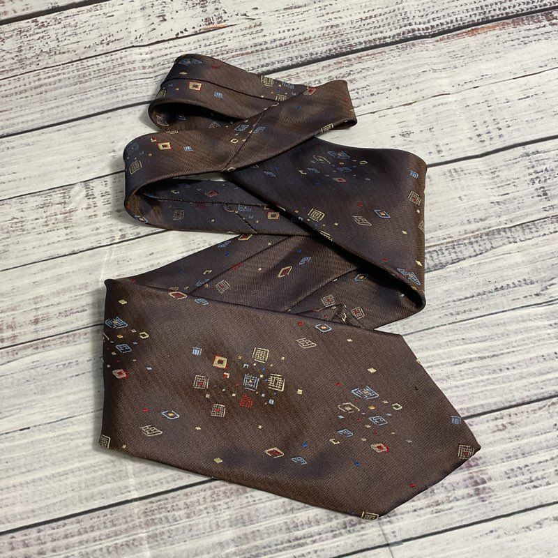 Brioni Brown Abstract Geometric Pattern Silk Tie - Size 60 in.