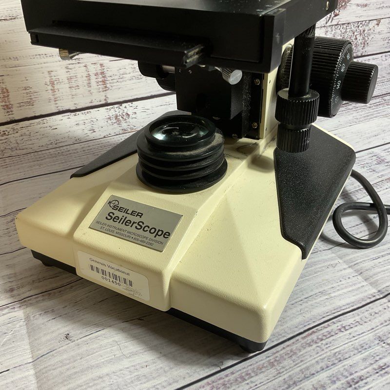 SEILER INDUSTRIES SeilerScope Compound Microscope- NEEDS BULB/FUSE (AS-IS)
