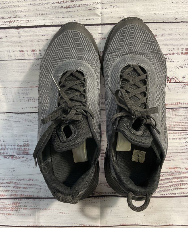 Nike Air Max 2090 Black Anthracite Wolf Grey CJ4066-001 Size 6Y