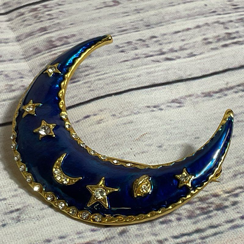 VTG. Gold Tone Celestial Enamel & Rhinestone Crest Moon Brooch- 2.25"