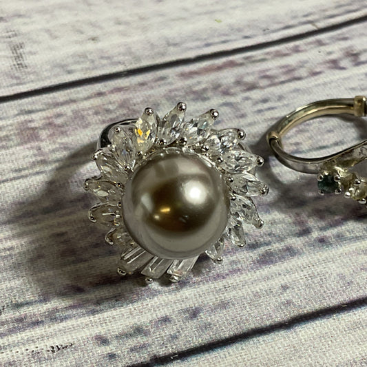 Set of 2 18K GF Rhinestone SZ 7 Ring & Silver Tone Rhinestone SZ 5 Ring