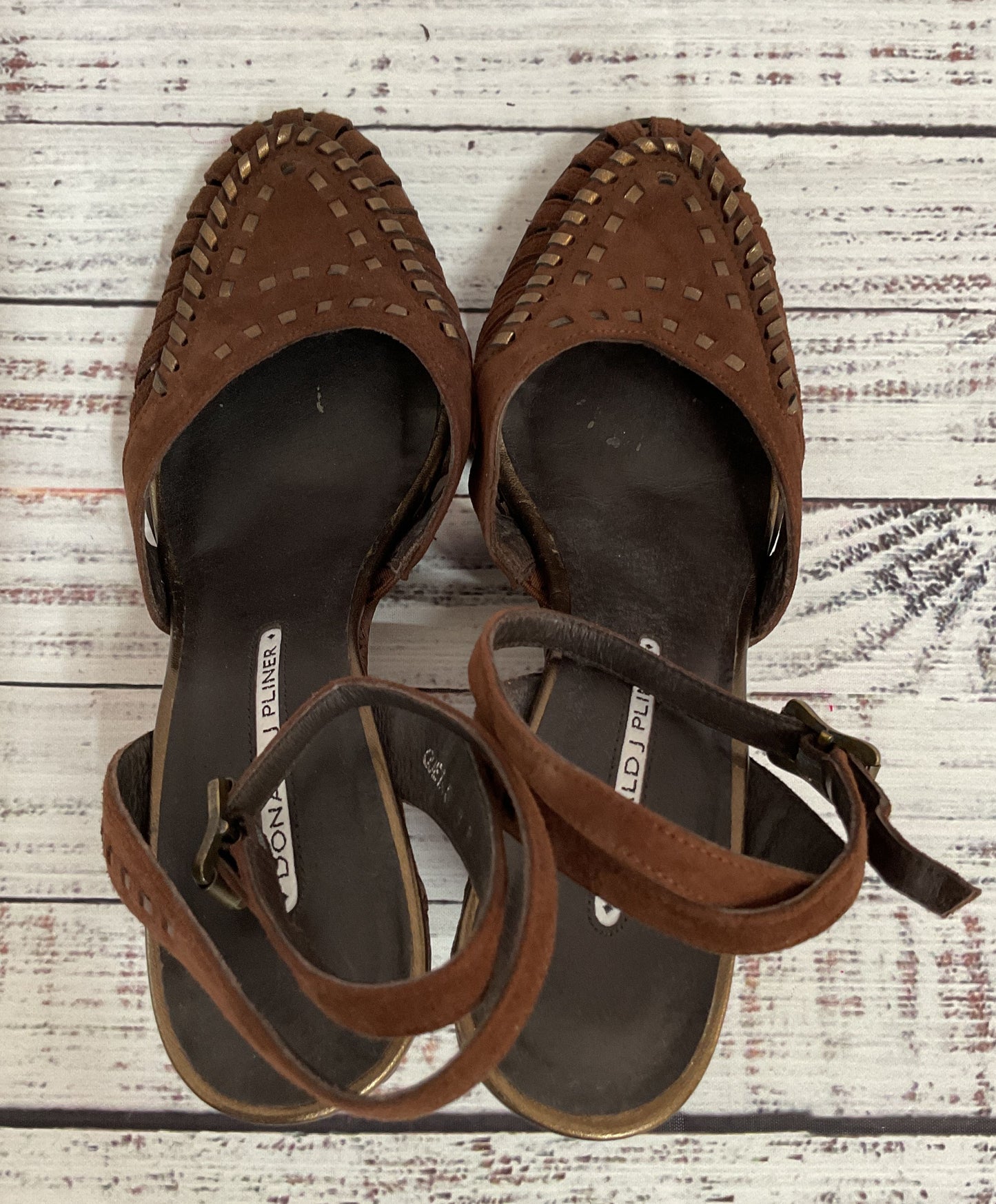 Donald J. Pliner Quetas Women's Brown Suede Wedge Sandals Size 8 Made in Spain