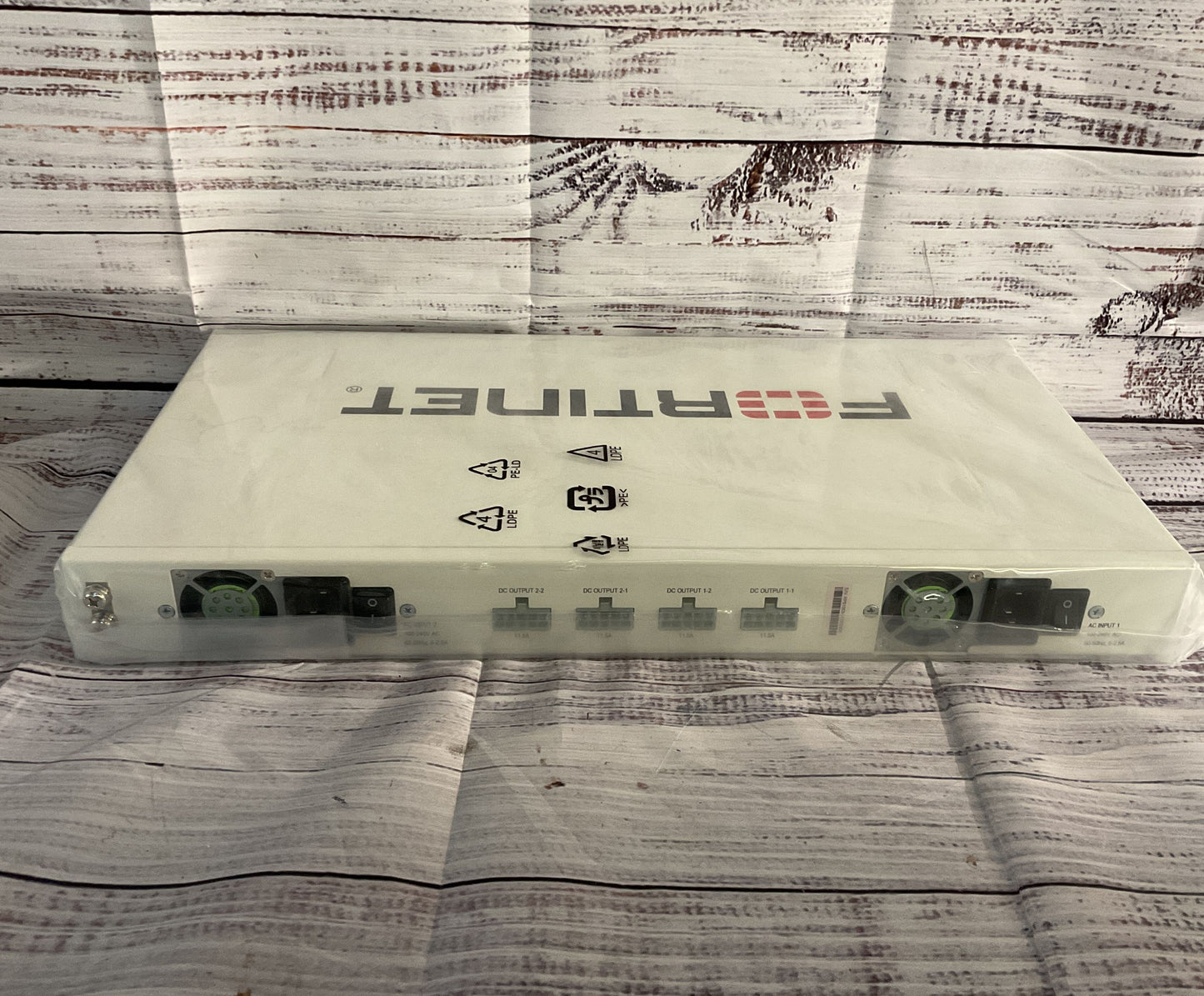 Fortinet FORTIRPS-100 External Redundant AC Power Supply