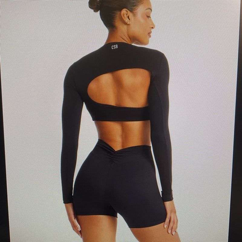 NWT Crop Shop Boutique X ILuvSarahii Black Define Long Sleeve CSB Crop Top Sz XS