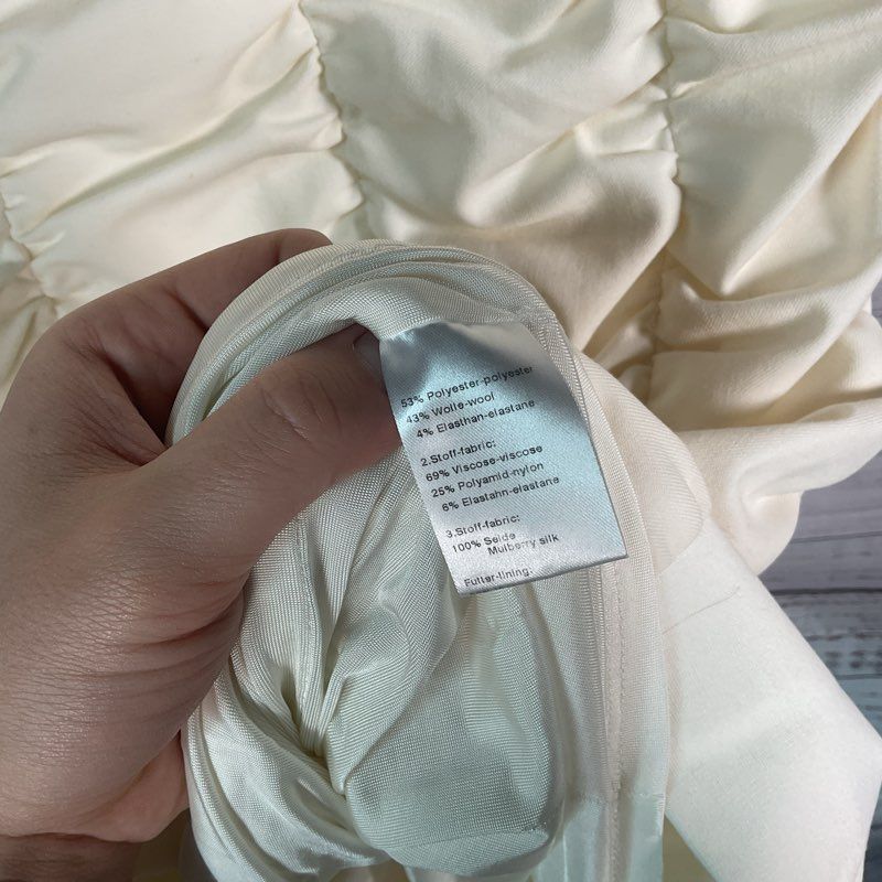 Akris Punto Cream Ruched Front Sleeveless Cocktail Dress - Size 8