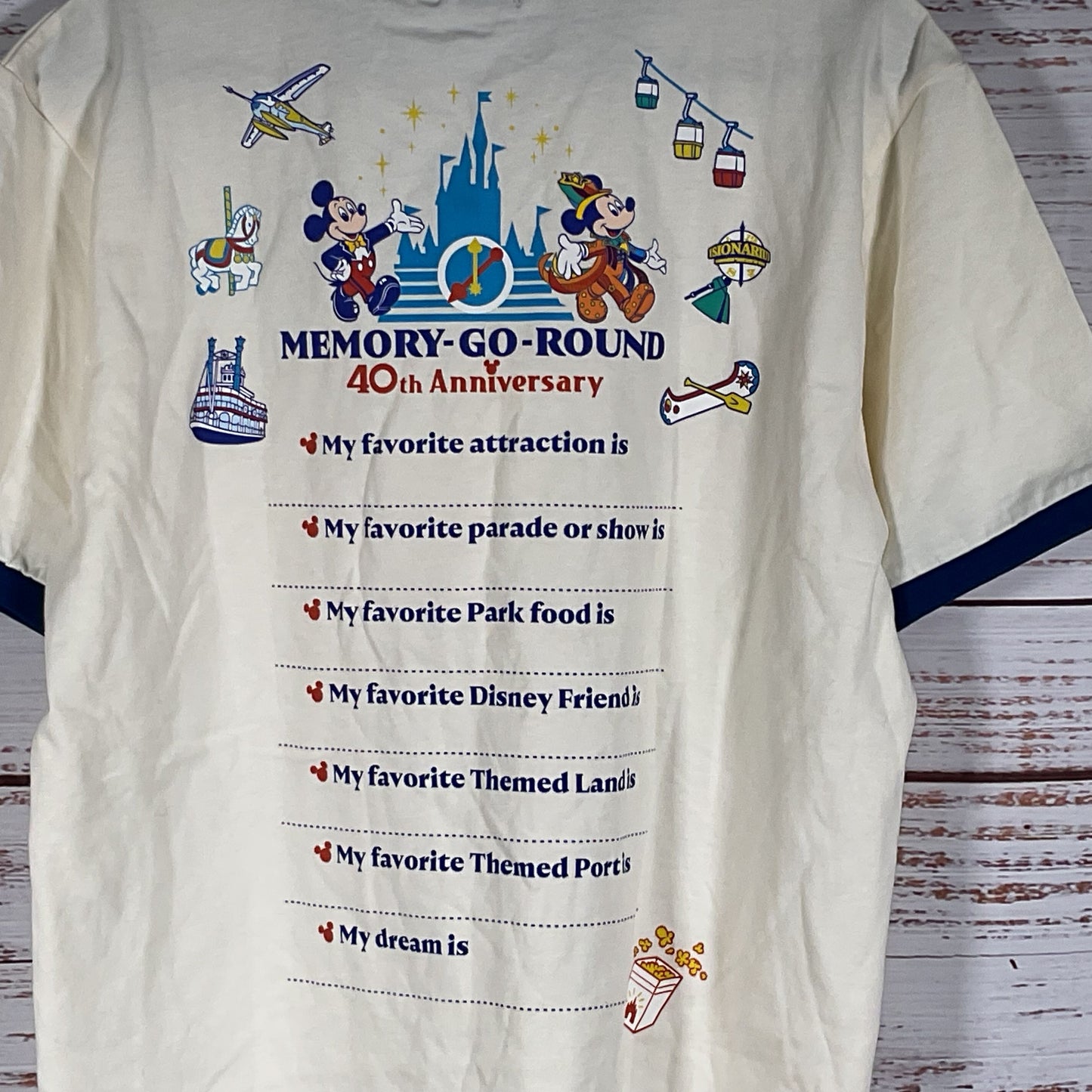 Tokyo DISNEY Resort Memory Go Round Men's T-Shirt