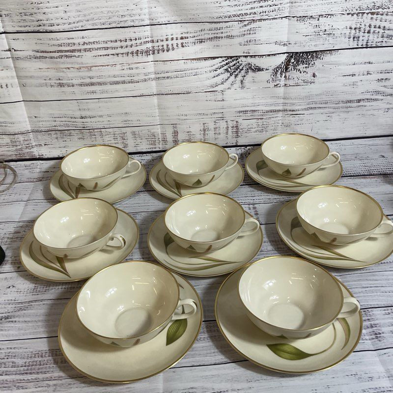 Set of 8 FRANCISCAN "Mesa" Teacups & Saucers