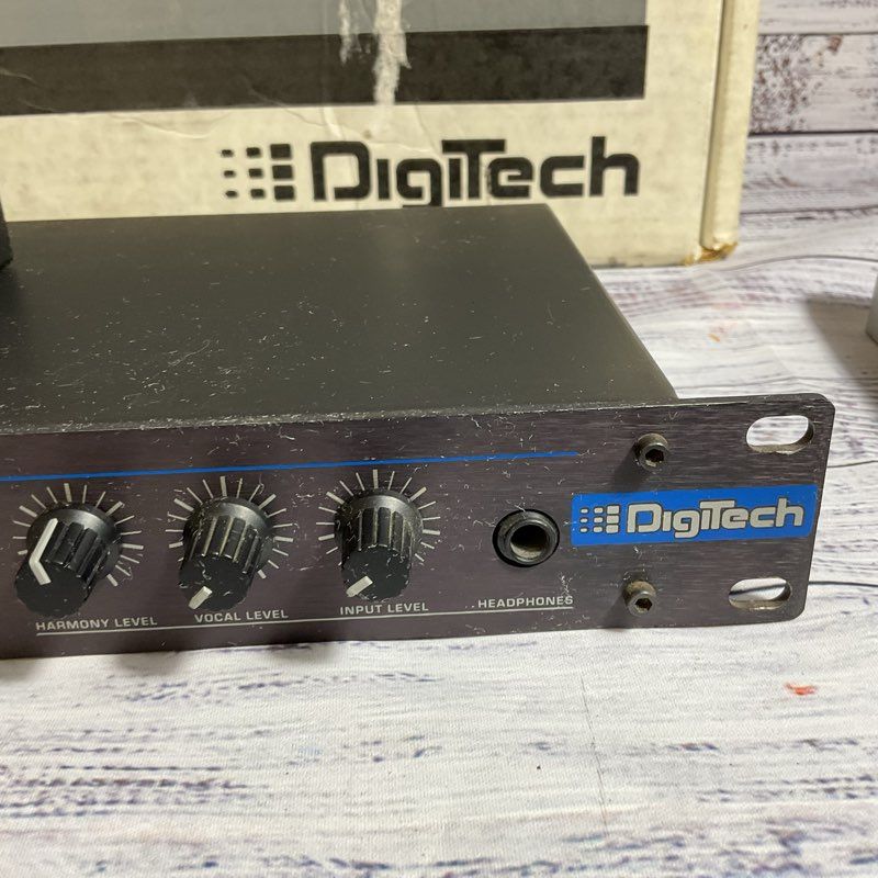 DIGITECH DIGITECH Vocalist II Harmony Processor with FS300 Footswitch- AS-IS