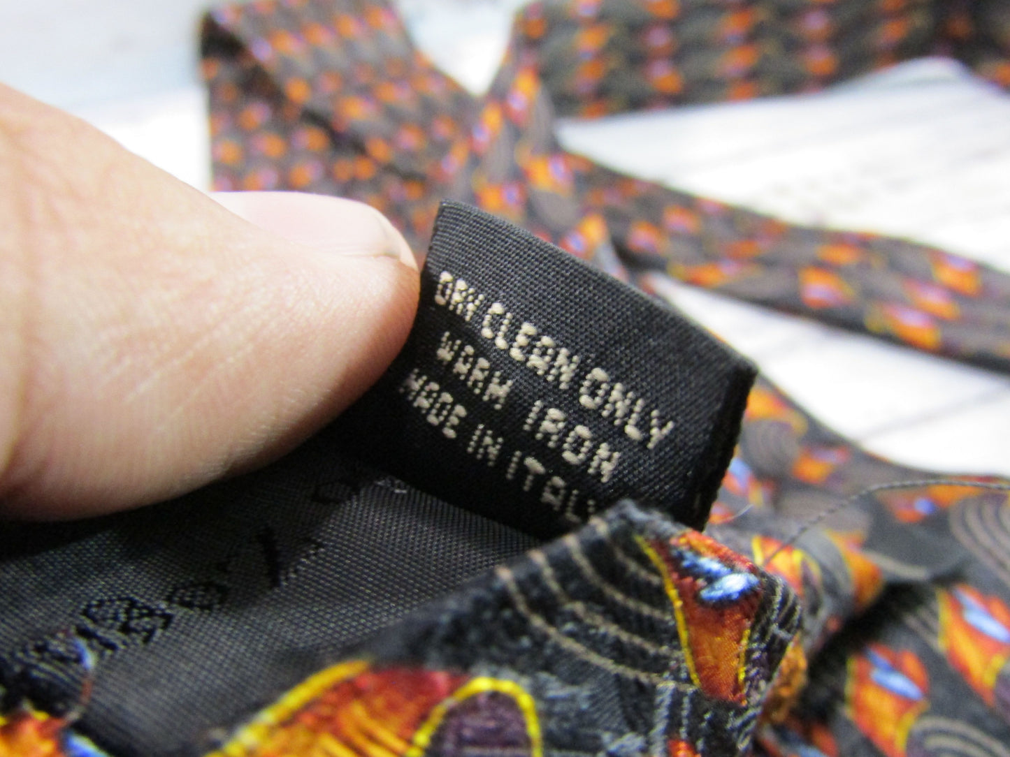 Vintage 90's Ermenegildo Zegna Men's Abstract Print Silk Tie Made in Italy