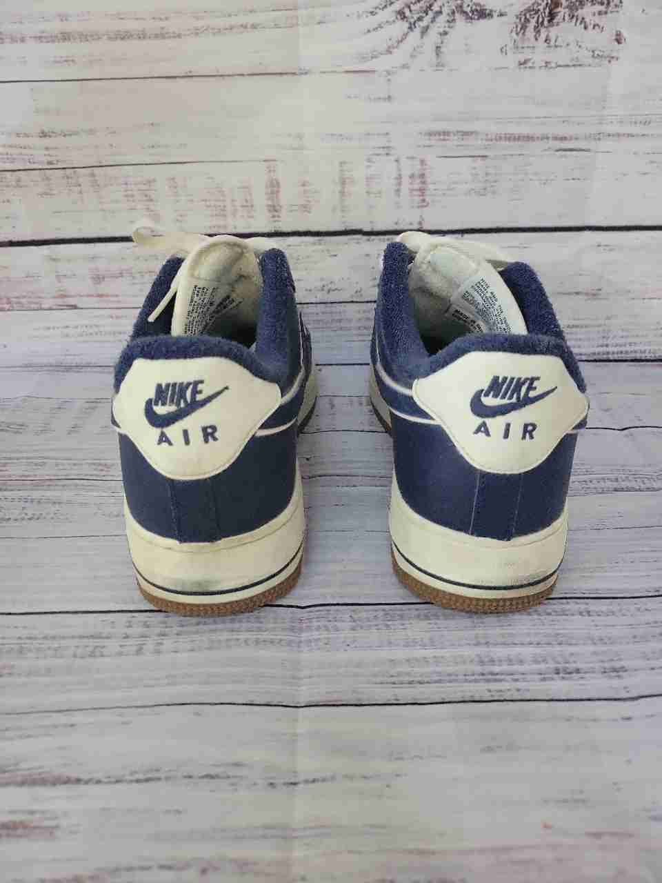 Men's Nike Air Force 1 Navy/white Sneaker Size 9