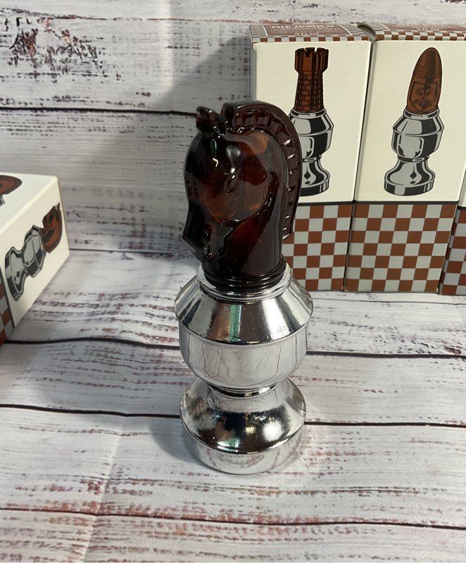Vintage Avon After Shave Lotion Smart Move Chess Pieces 5 Bottles