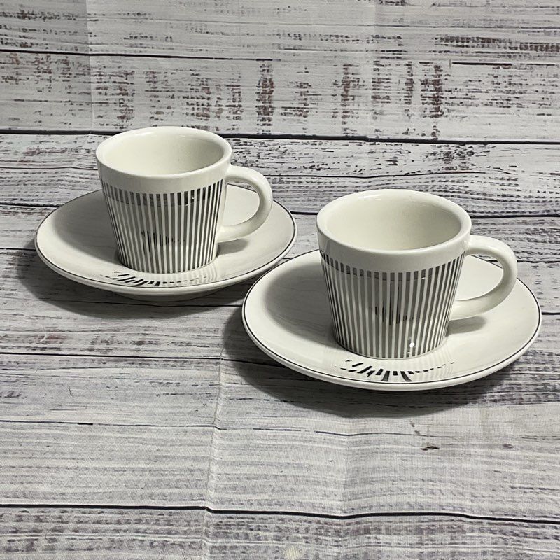 Set Of 2 Baroflane Anamorphic Bird Mirror Reflection Espresso Cups & Saucers