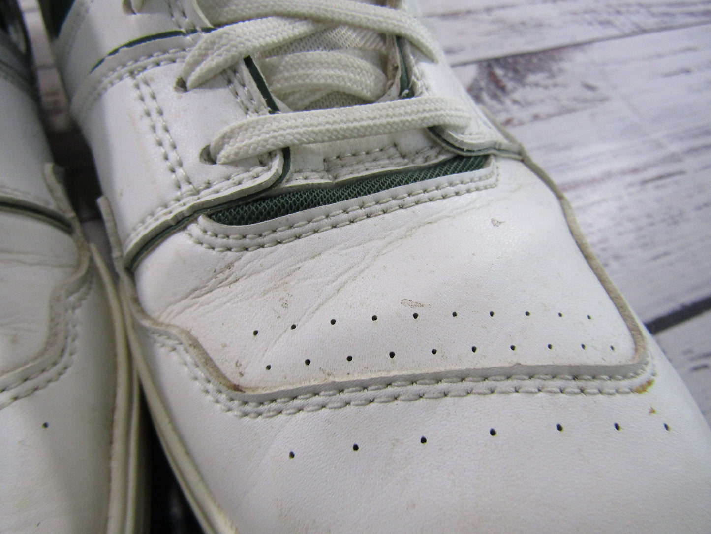 New Balance 550 Golf SL Men's White Golf Shoe Size 10 MG550WG