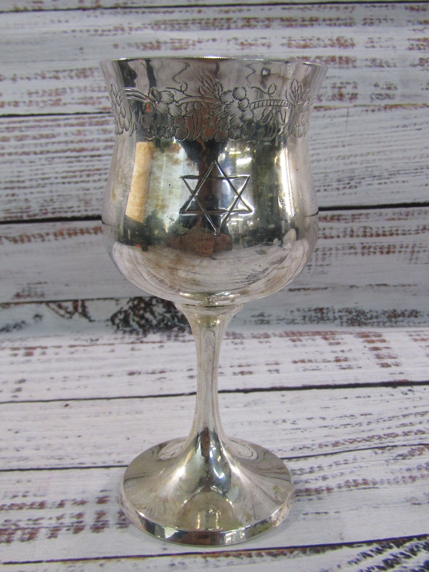 Vntg Silver Plated Grapevine Etched Hebrew Inscription Star of David Kiddush Cup