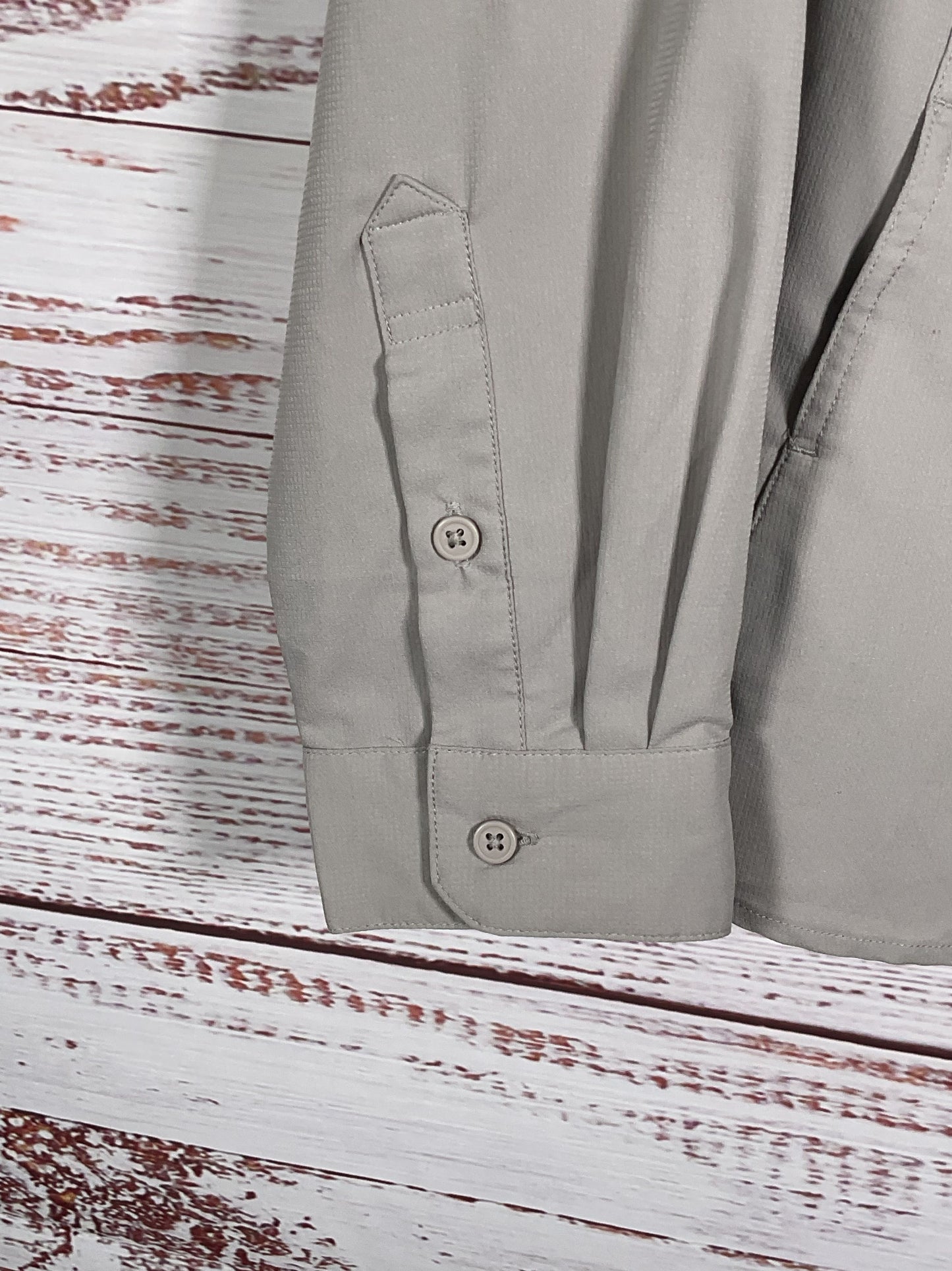 Columbia Gray Insect Blocker Button Up Shirt - Size L