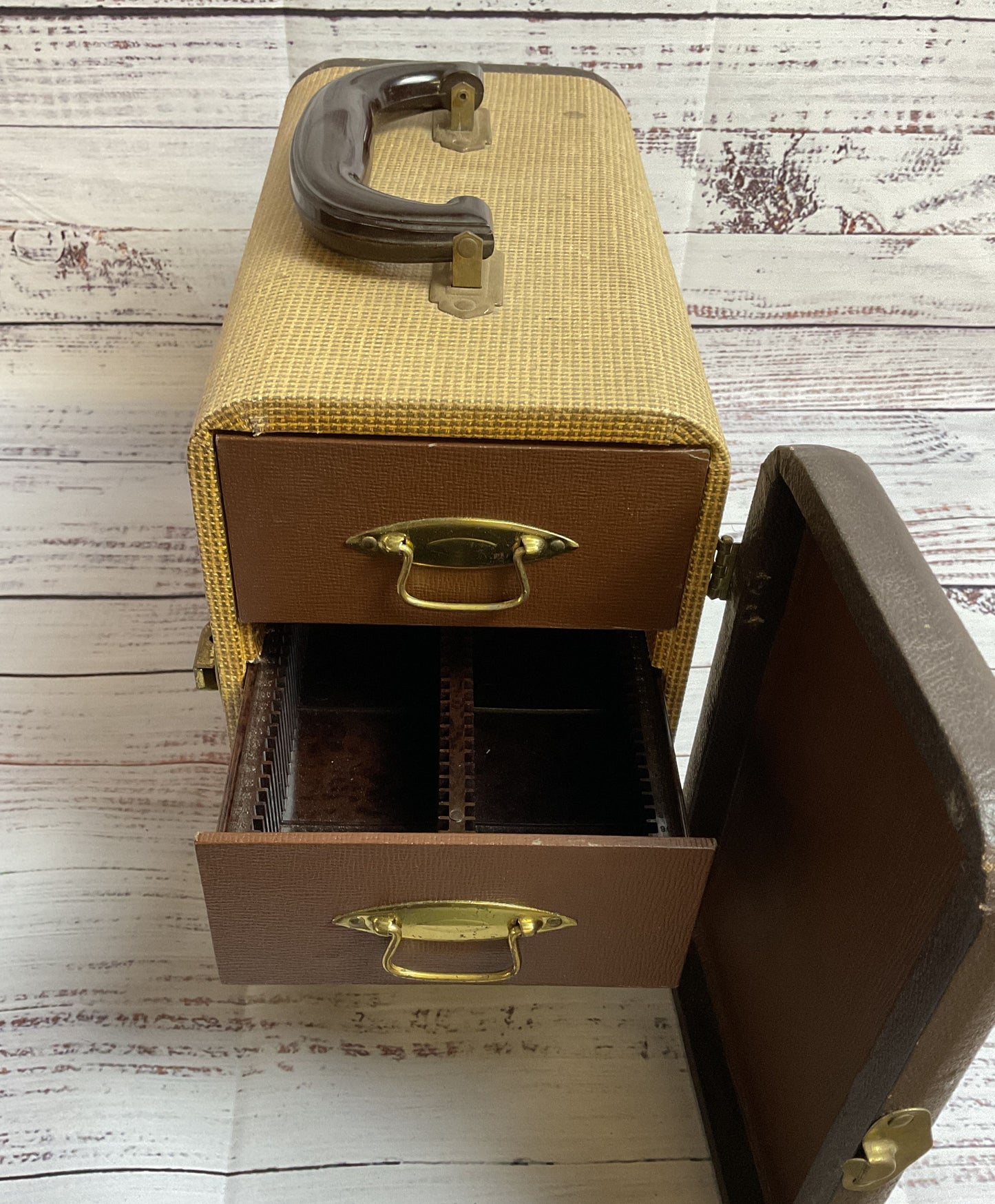 Vintage 1950's Barnett & Jaffe Baja Brown 300 Slot Photo Slide Case