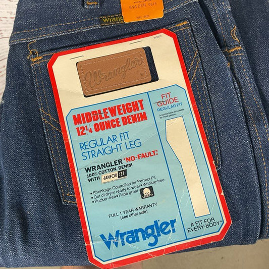 Vintage 80s Deadstock Wrangler Middleweight 12.25 oz Straight Leg Jeans 28x34