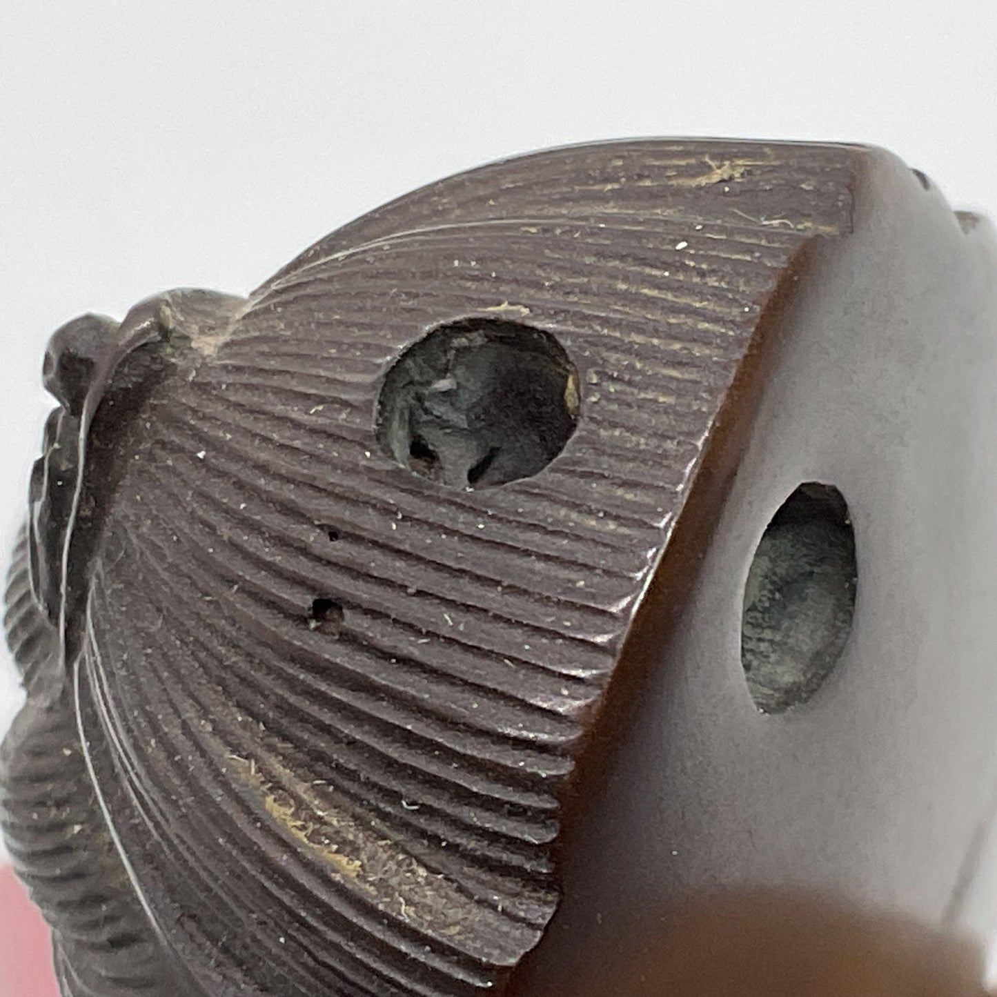 VTG./ANTIQUE Dark Wood Carved Japanese Kannon Netsuke- 1 7/8"