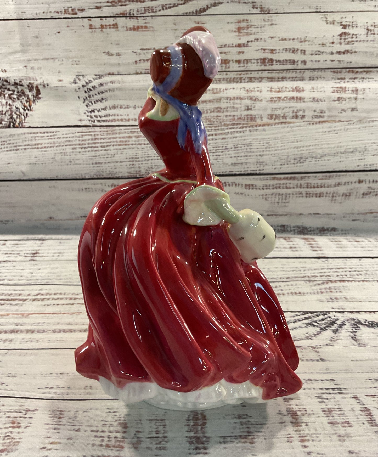 Royal Doulton Autumn Breezes Figurine Made in England HN1934