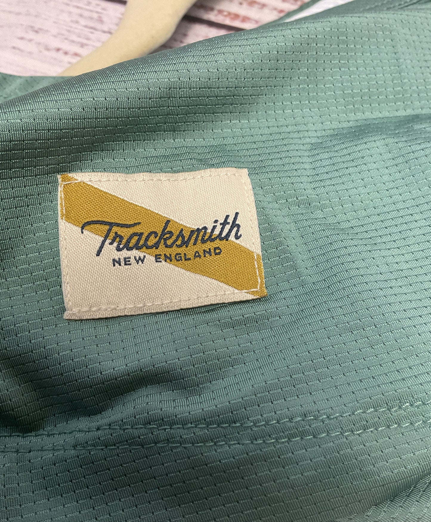 Tracksmith Patina Blue Green Polyester T-shirt - Size S