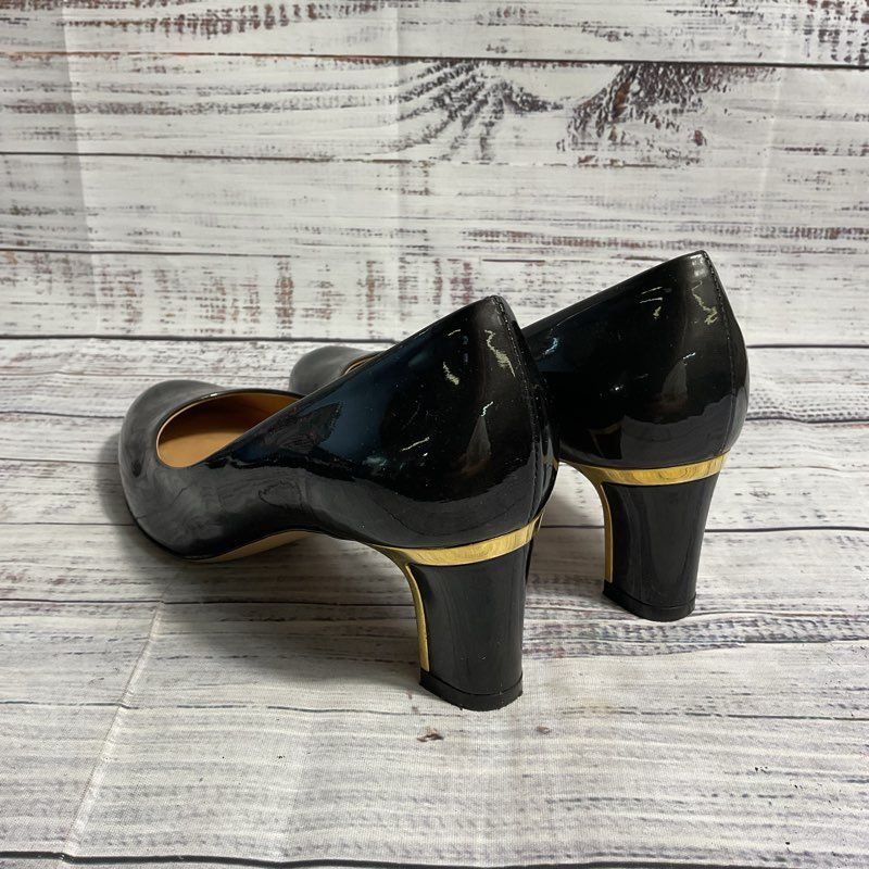 Salvatore Ferragamo Tamina Greenish Gray Patent Leather Pump Heel Women's 7 US