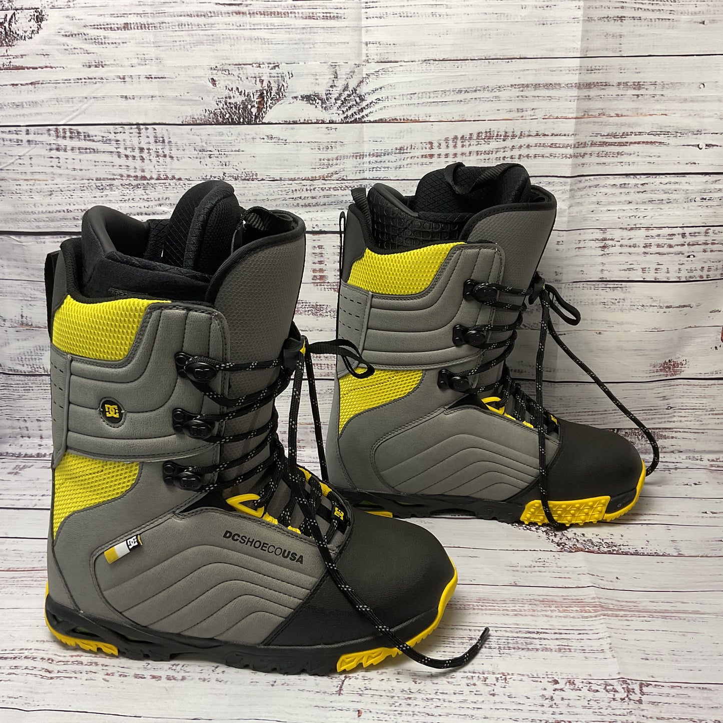 DC Scendent 2017 Gray Yellow Snowboard Binding Boots Size 9