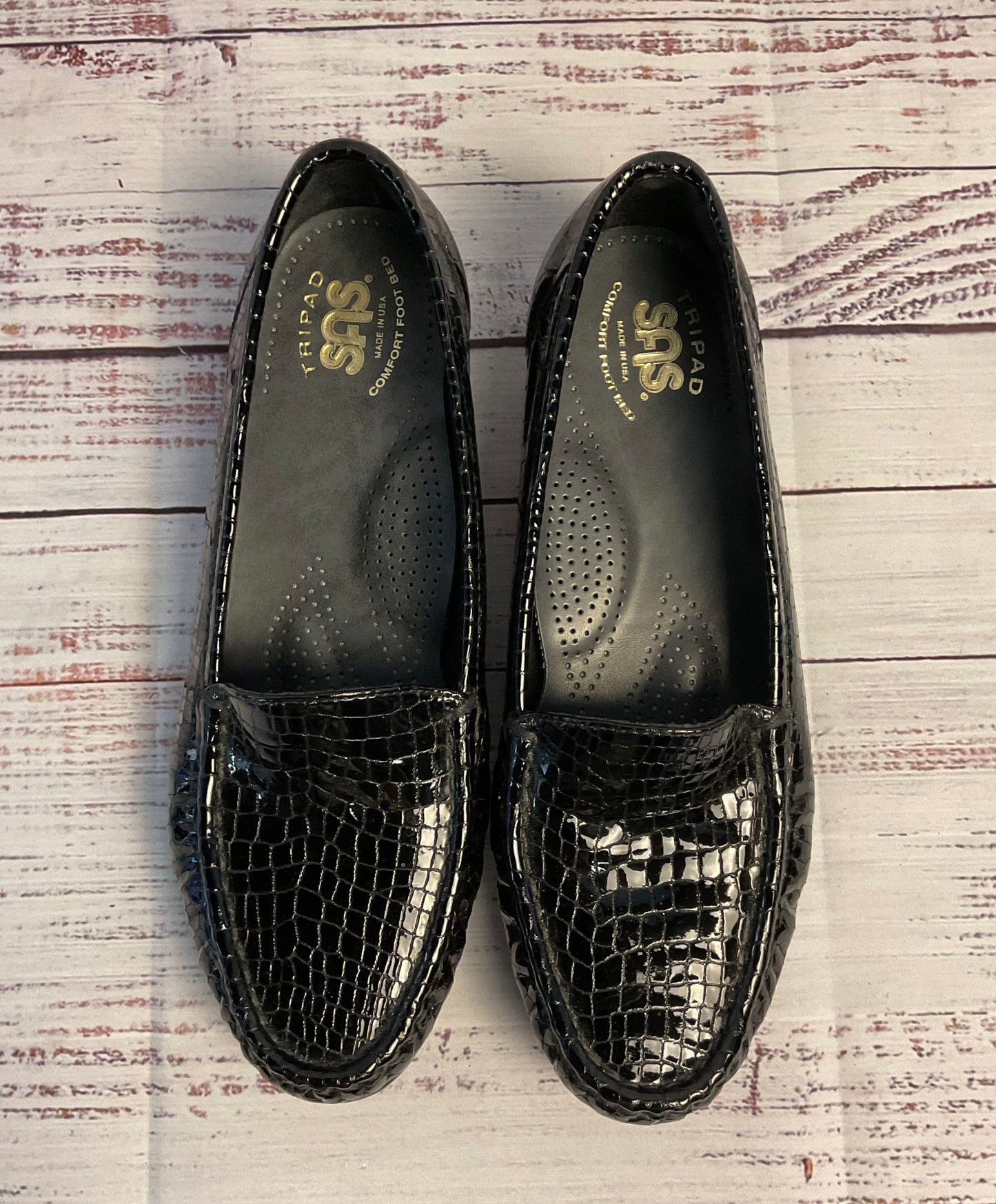 SAS Simplify Black Croc Tripad Everyday Loafer Women's Size 8