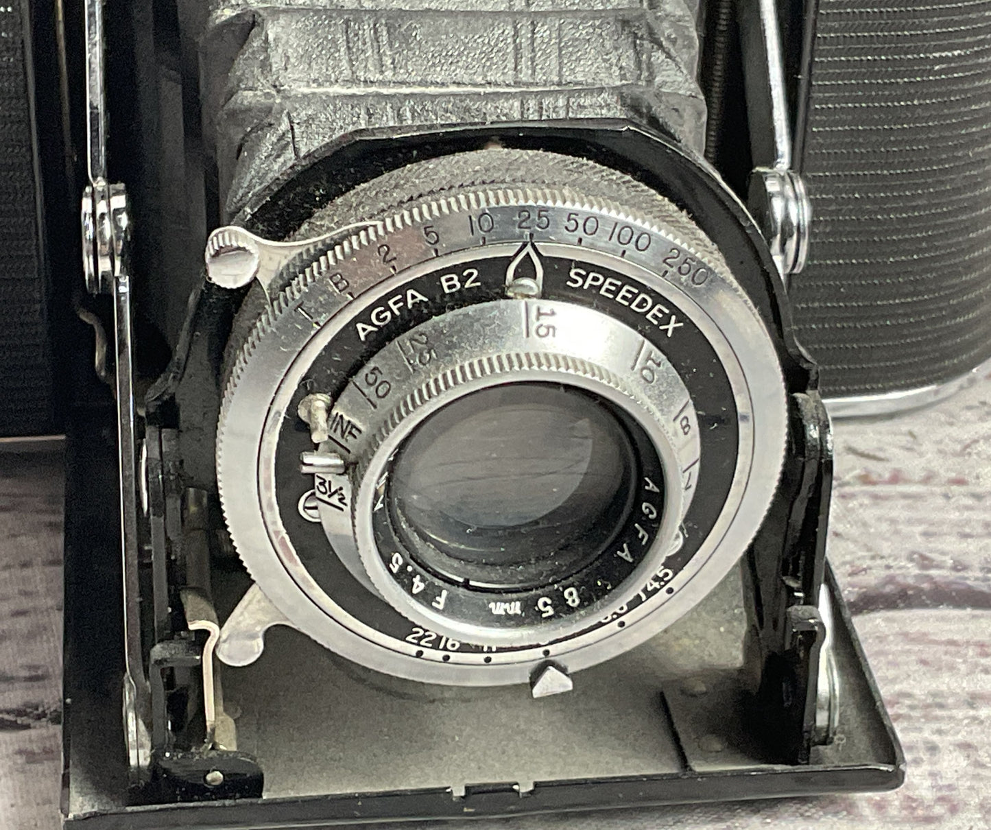 Agfa Vintage B2 Speedex Camera Black