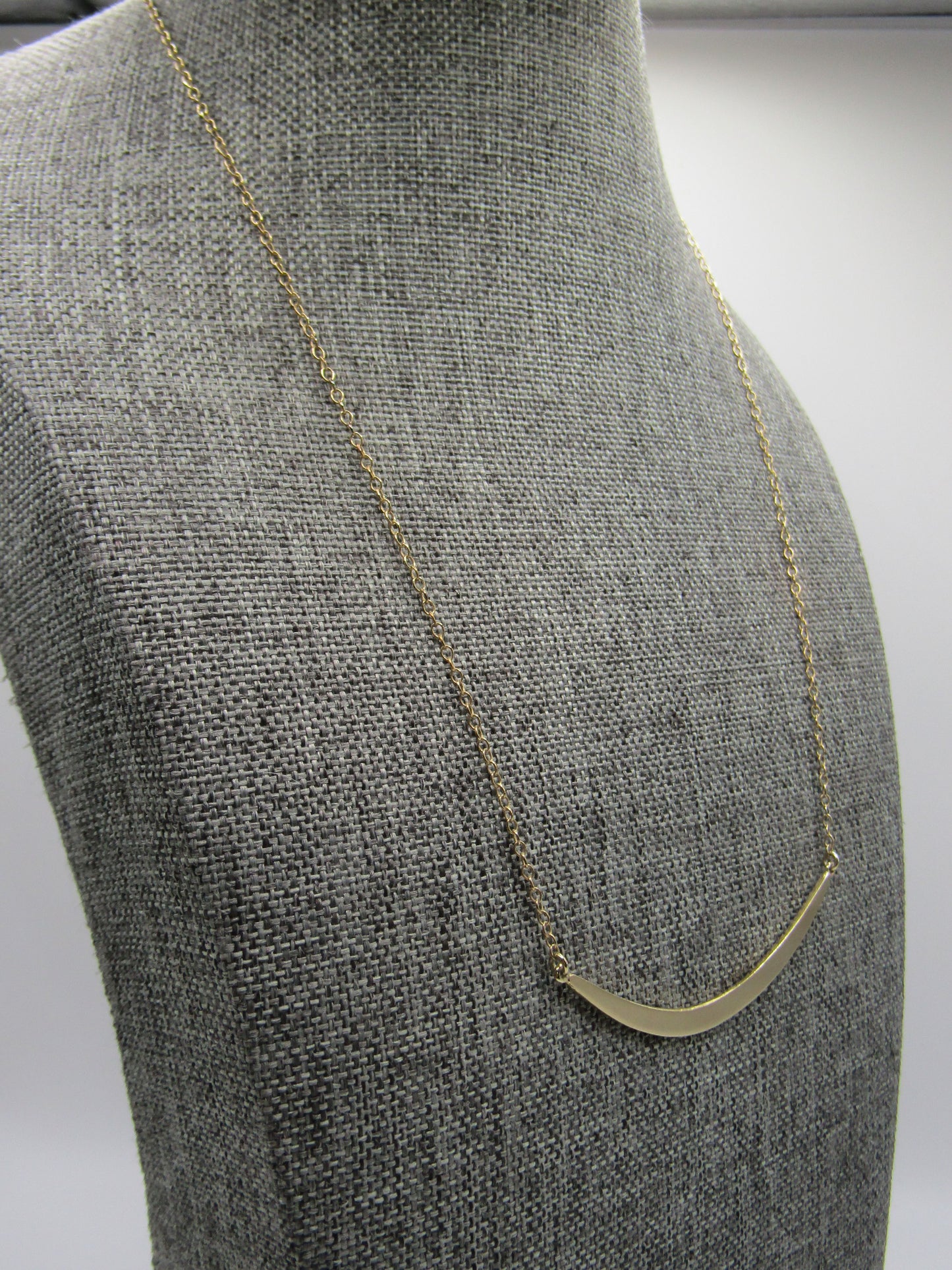 Azaggi Vermeil Sterling Silver Rolo Chain Crest Bar Pendant Necklace