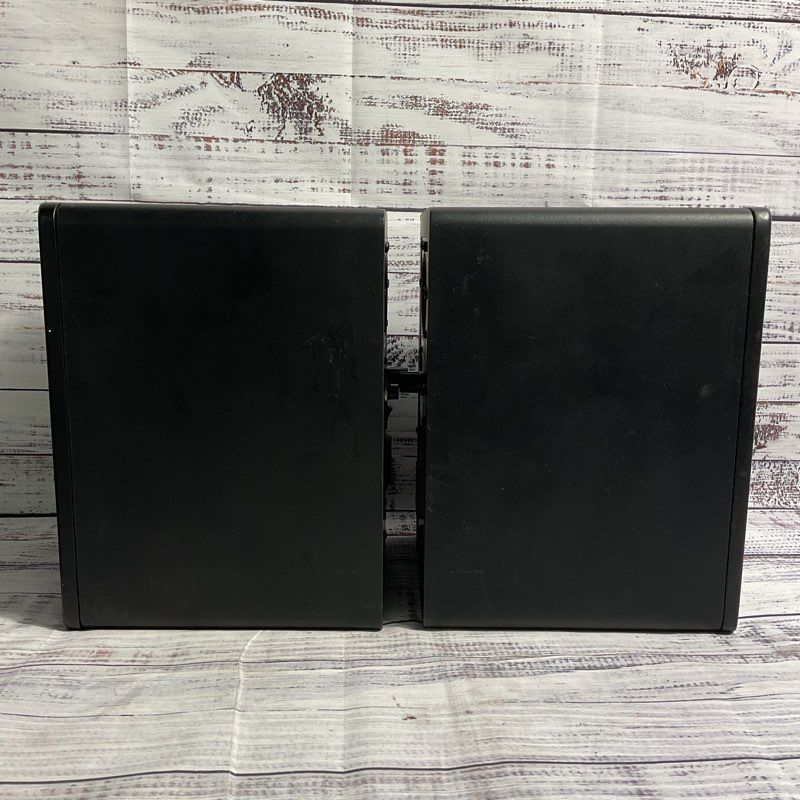 M-Audio BX5 D2 Compact Shelf Desk Speakers