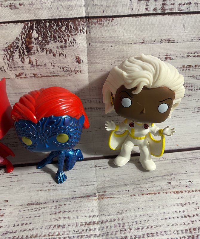 Lot Of 6 Funko Pops Bobbleheads Marvel Storm, Wanda, Black Panther, Mystique