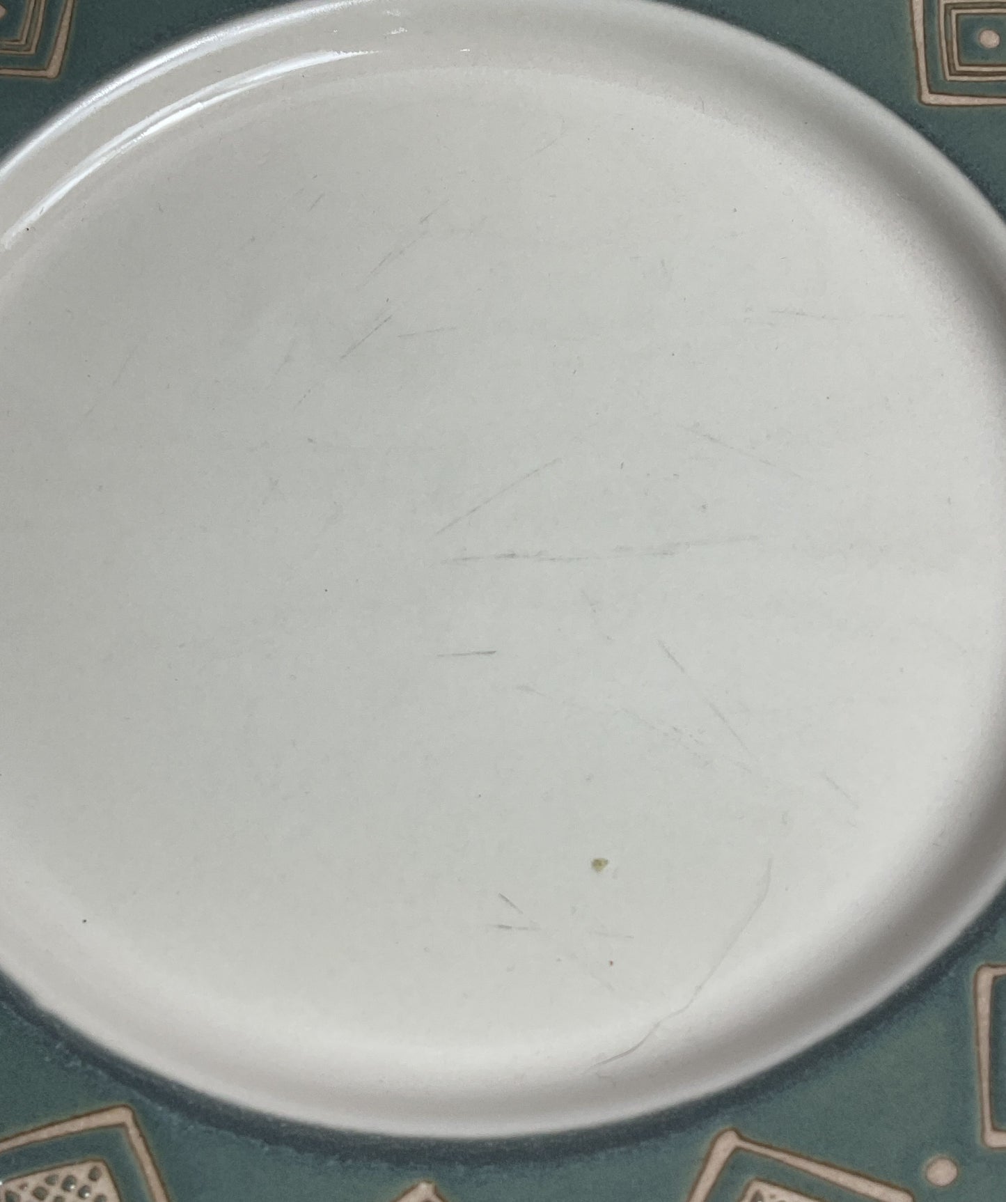 Pottery Barn Bongo Circles 7" Set of 5 Salad Plates Multicolor