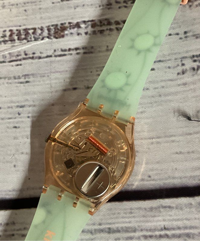 Swatch Kidrobot McPHERSON Vintage Watch Doesn't Work