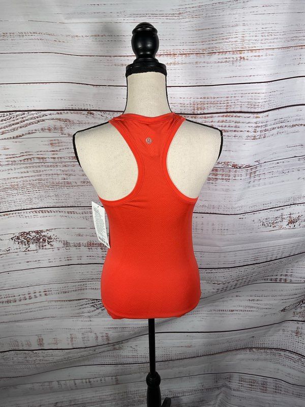 NEW Lululemon Swiftly Tech Racerback Tank Top 2.0 Race Size 4 Solar Orange