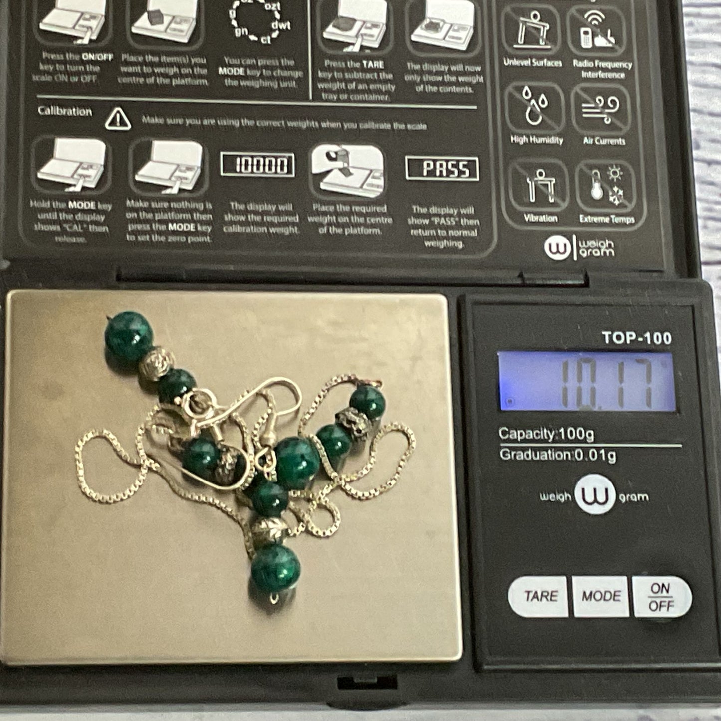 ITALY Sterling & Green Gemstone Beaded 15" Chain Necklace w/ Earrings- 11.17g